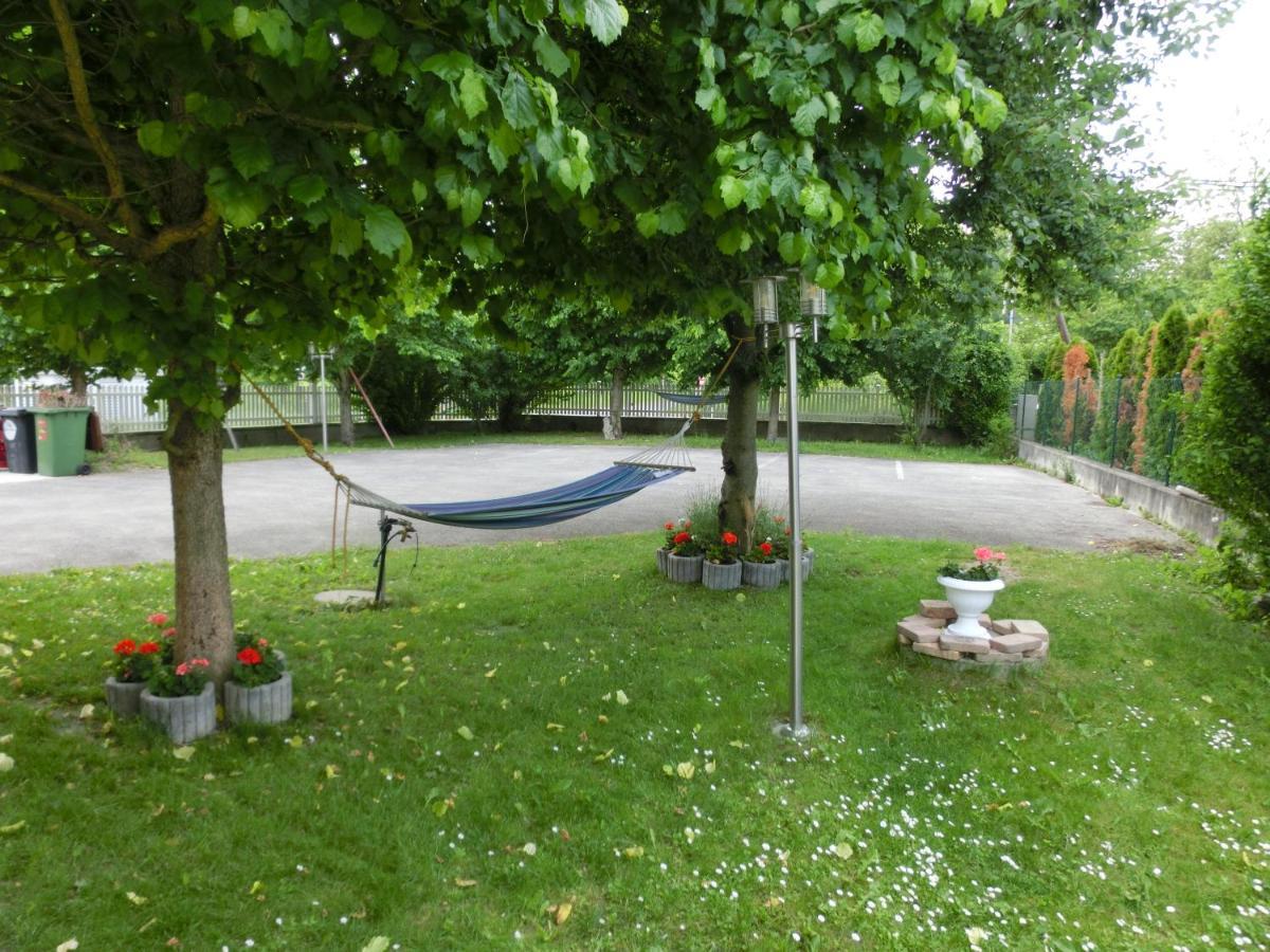Ferienwohnung In Lobau Wien Eksteriør billede